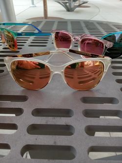 Ladies sunglasses