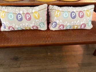 Set of Decorative Easter Pillows
