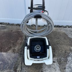 Polaris P825 Pool Vacuum Cleaner