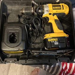 Dewalt 14.4v Drill