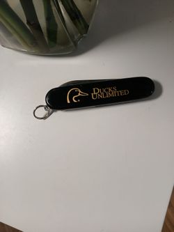 Ducks Unlimited pocket knife