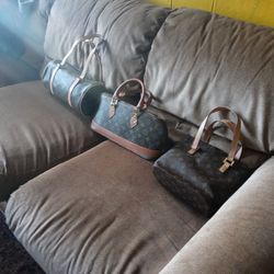 Woman's Louis Vuitton Bags Lot