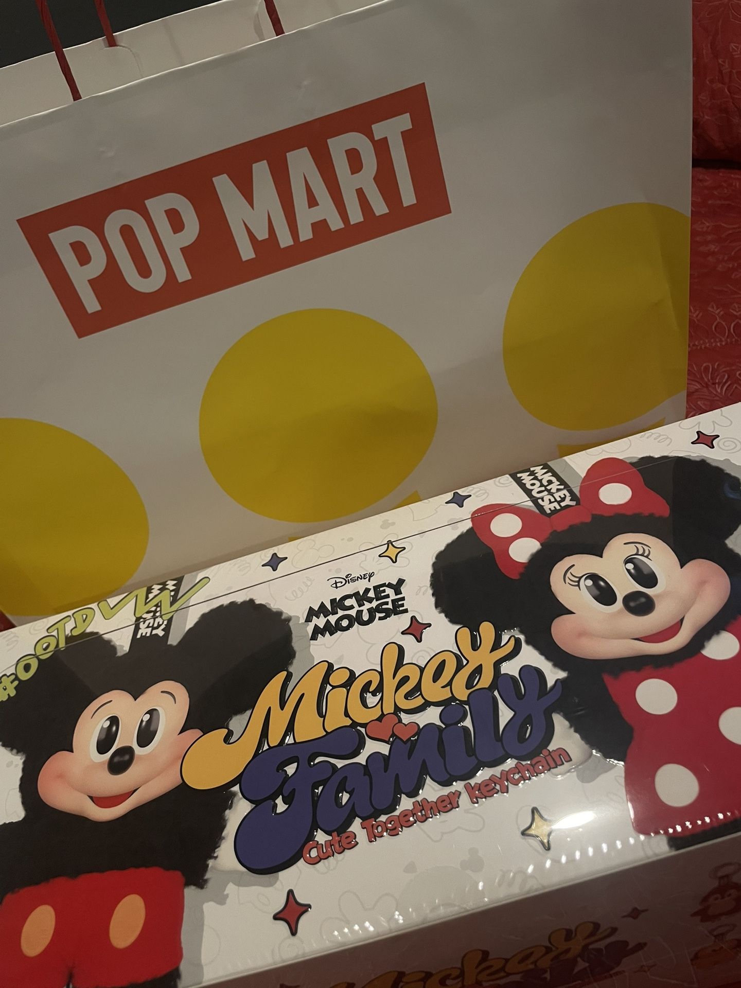 Mickey Family Cute Together Keychain Series Figure