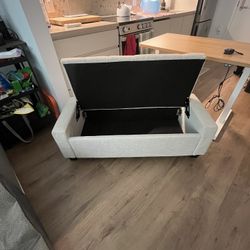 Ottoman With Chest Storage 
