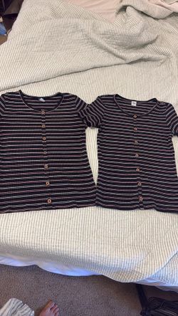 Girl’s Old Navy Ribbed Tees Size 10/12