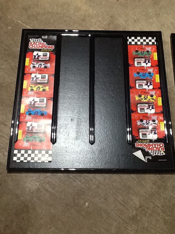 2 Robards Hot Wheel/Matchbox Displays