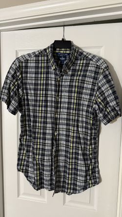 Old Navy Short Sleeve Shirt
