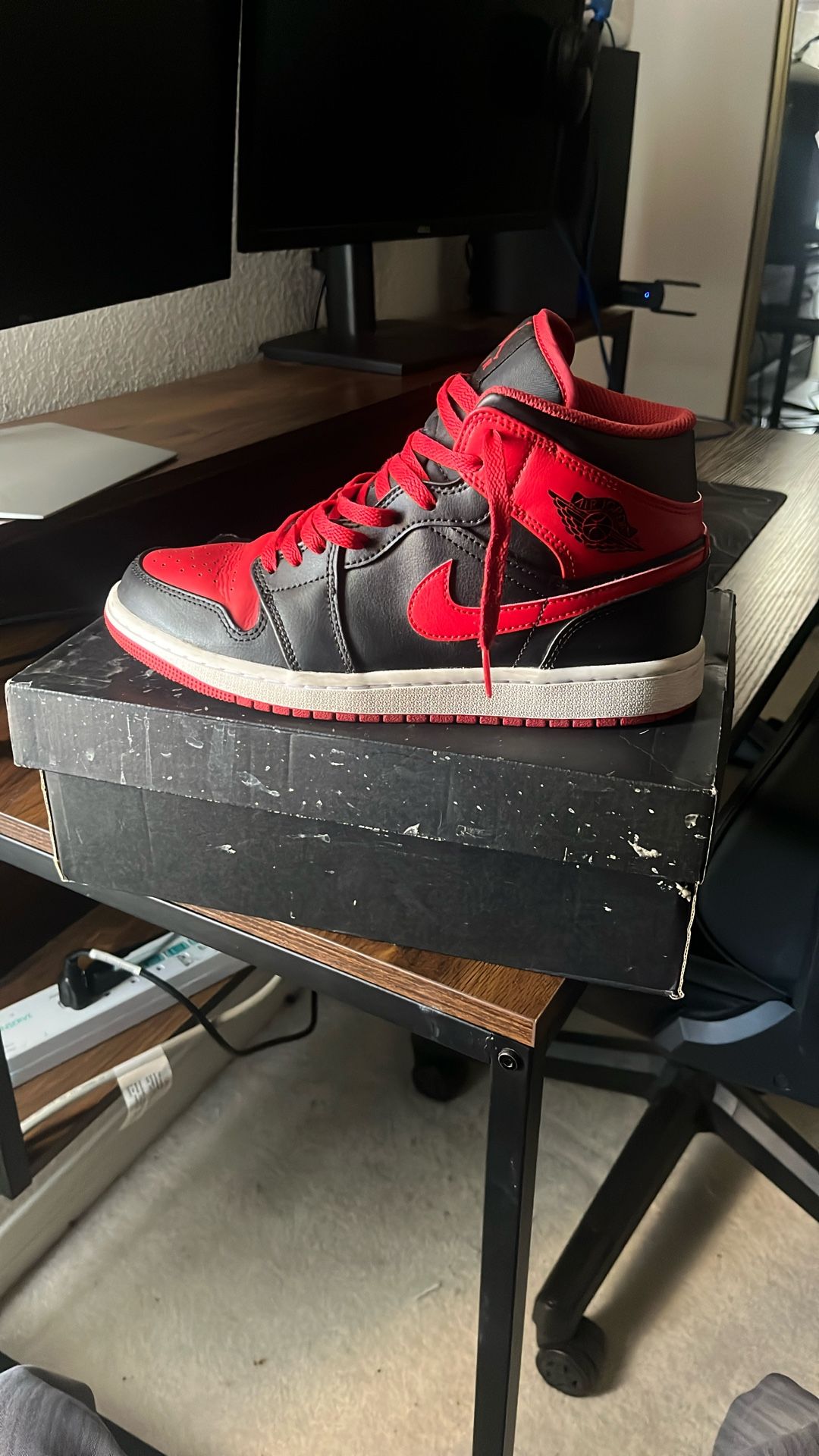 jordan 1 mid size 7