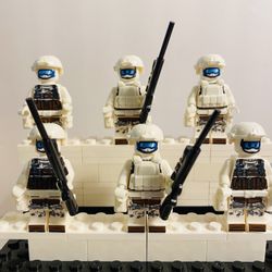 Modern War Soldiers Minifigures Arctic White | New Custom LEGO Compatible Toys