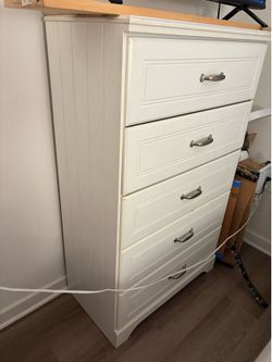 Used White Dresser
