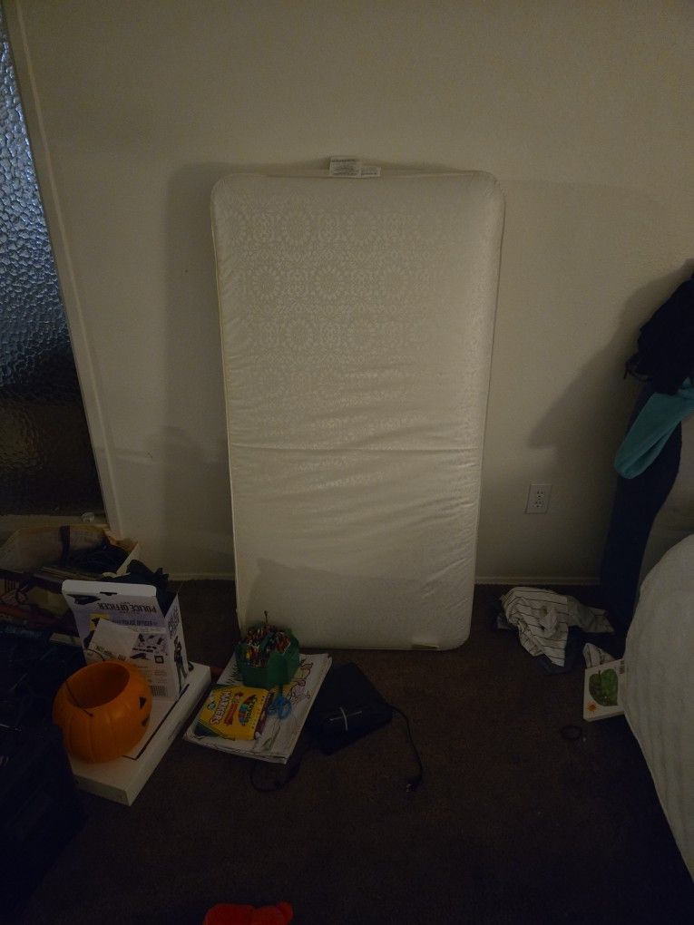 Free Baby Mattress