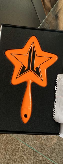 Jeffree star mirror