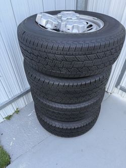 Set Of 4 Rims And Tires (4X$550)