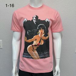 Coral Pink Vampire Anime Graphic Men L Streetwear Tee Retro Parody Style