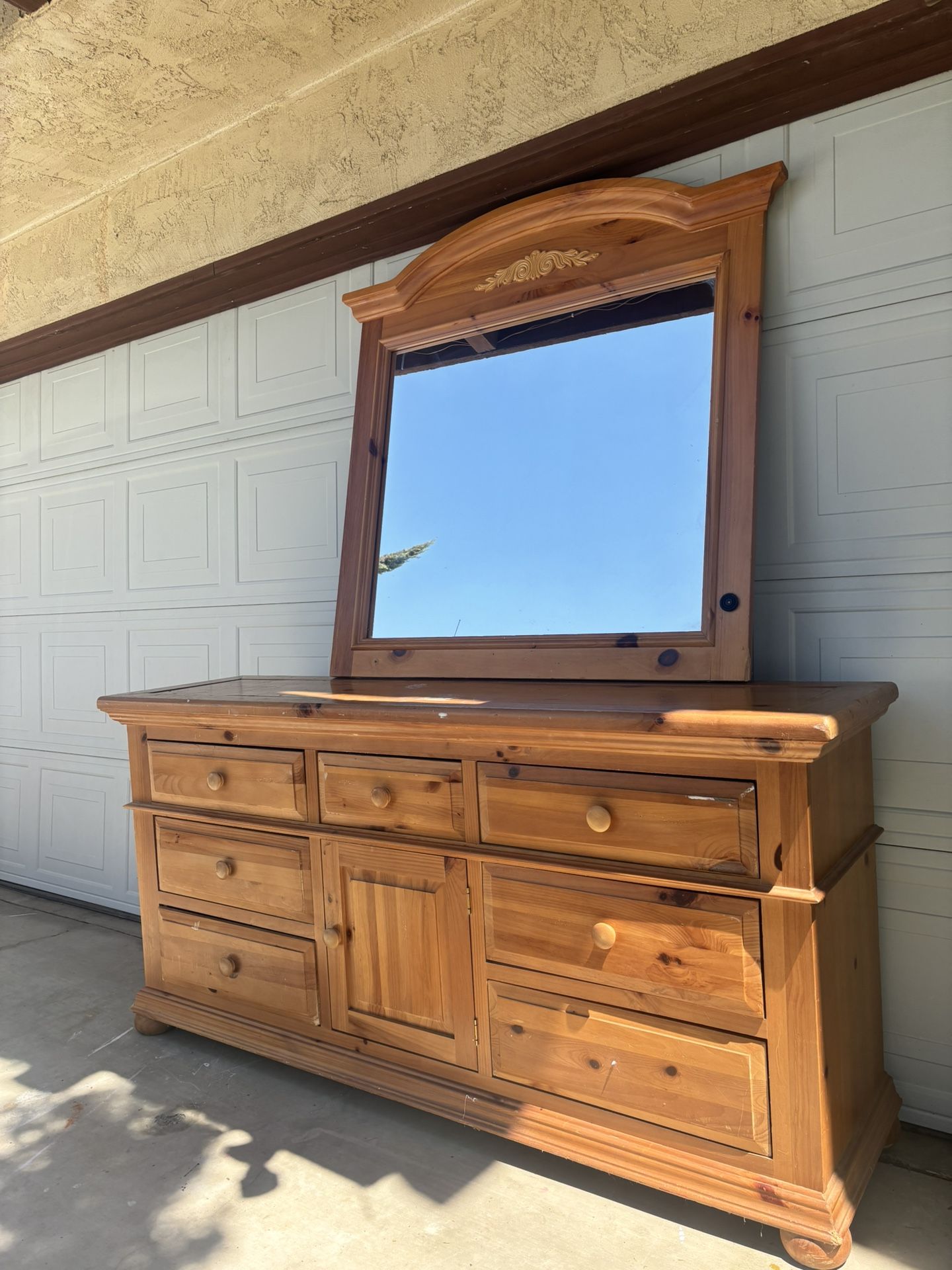 Wood Dresser