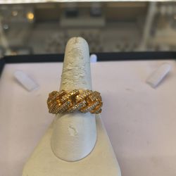 10k solid gold diamond rings 11.4 grams size 10 layway available 10% dwon if you interested please make sure you ask for Maribel thank you