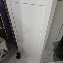 Shaker 18 W×12 D ×42 H