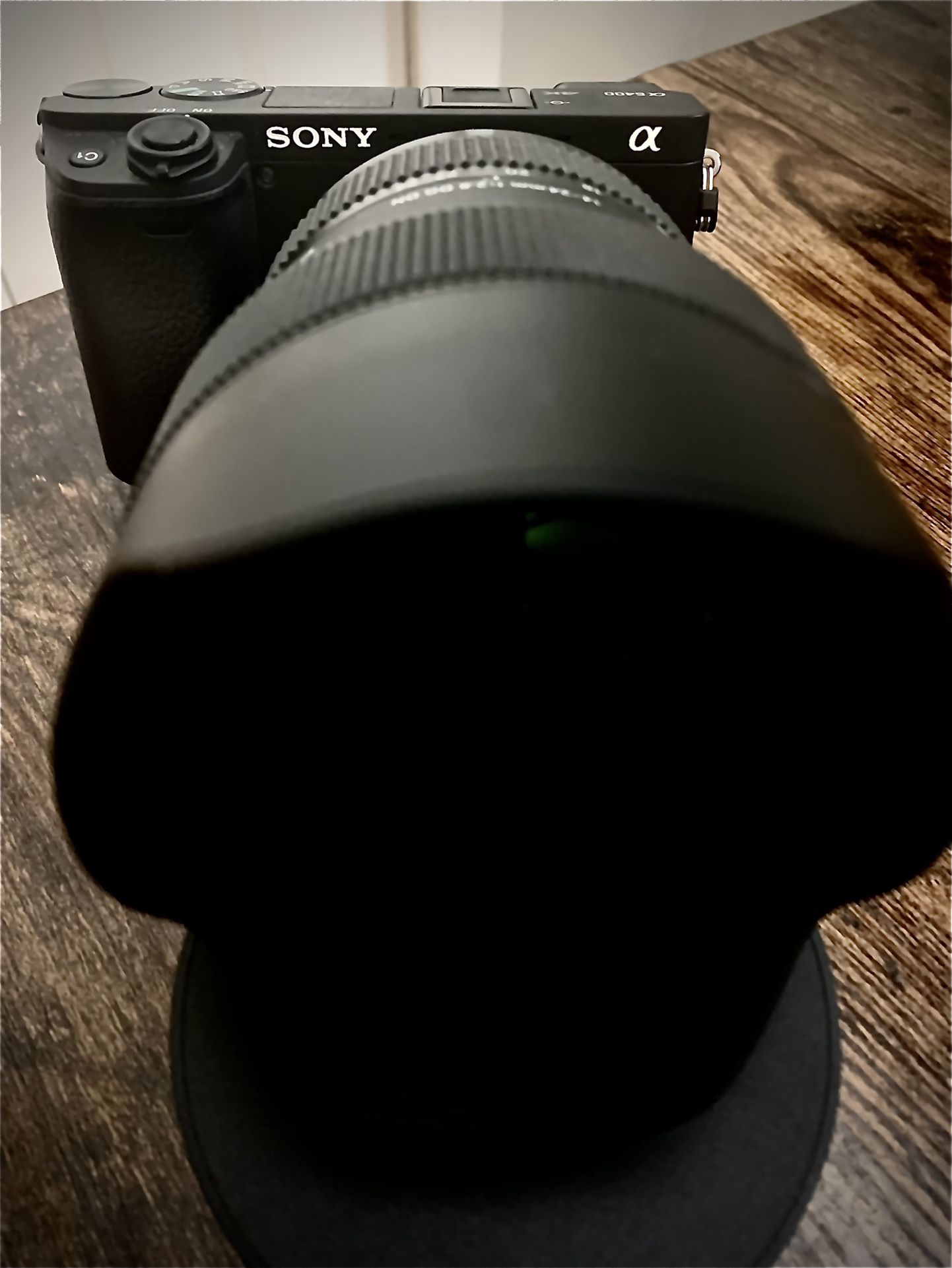 Sony a6400  4k Camera, Sigma Lens and Accessories