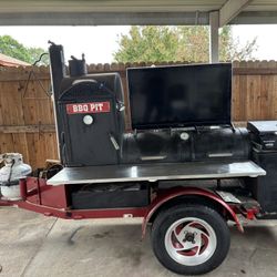 Smoker On A Trailer 
