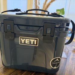 Brand New 15 Yeti Cooler