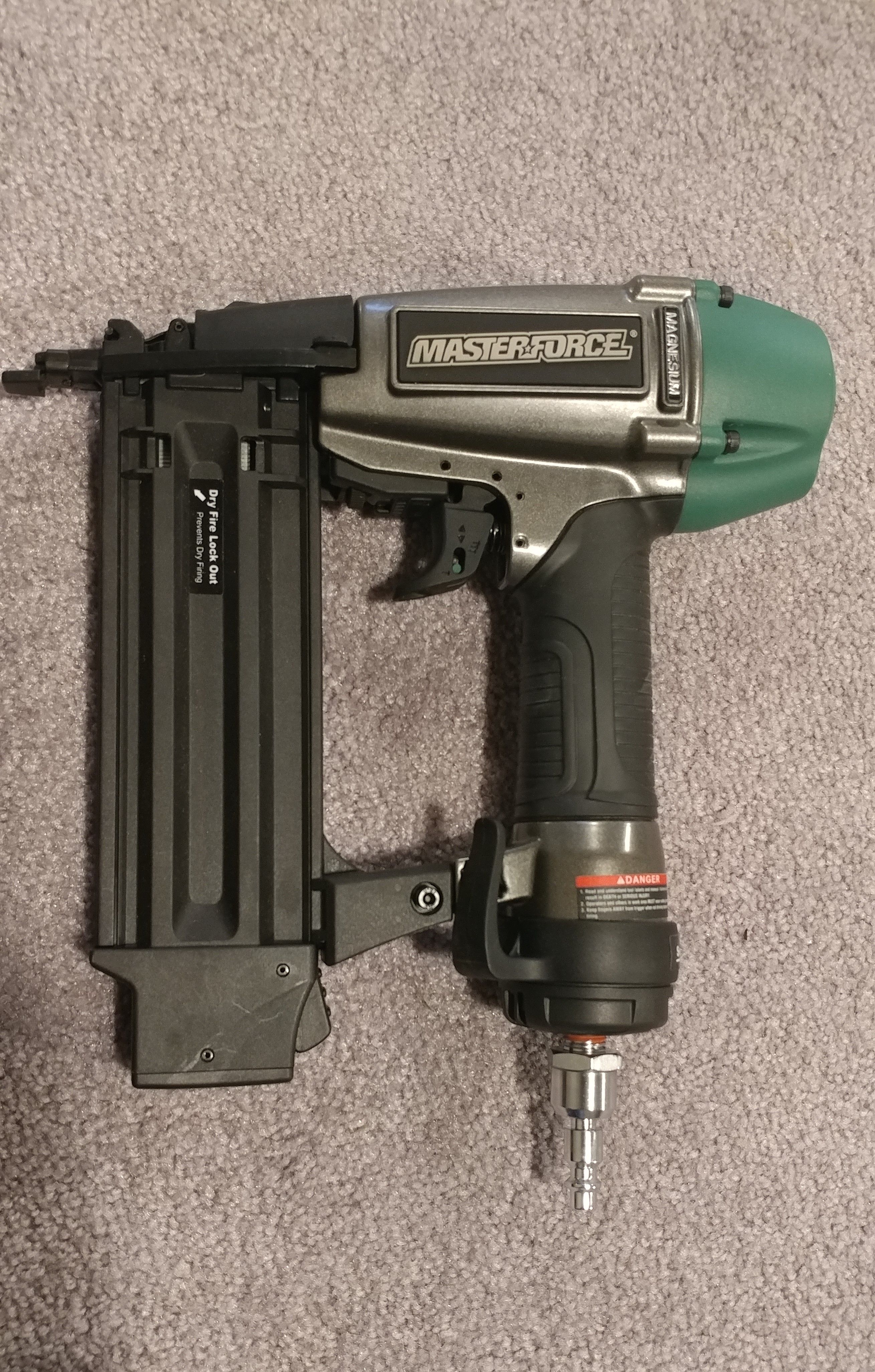 Masterforce 2085005 18Gauge Pneumatic Brad Nailer atelieryuwa.ciao.jp