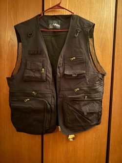 Multiple pockets jacket fishing