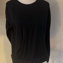 Athleta Kangaroo Pouch Long Sleeve Nylon Top-Woman’s Small