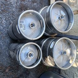 4 Empty Beer Kegs