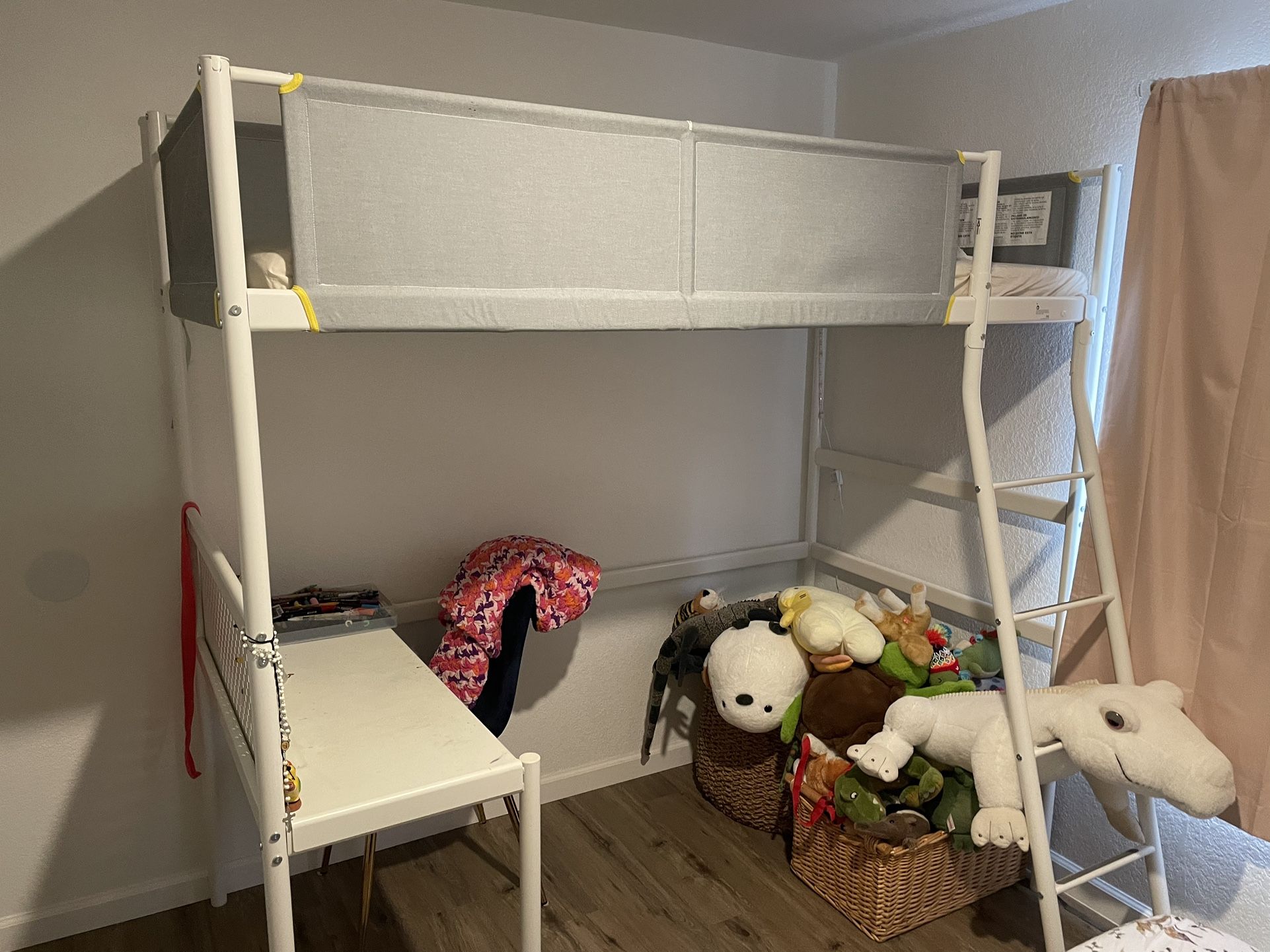 Kids Loft Bed With Desk 