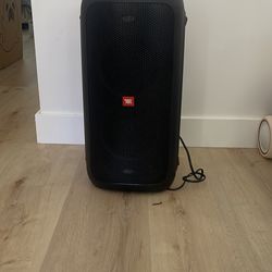 JBL Party box 100