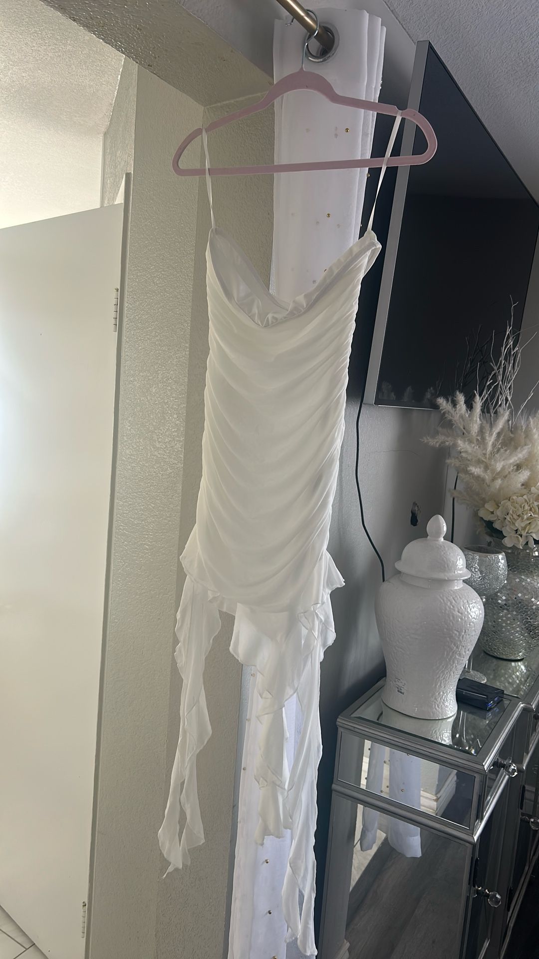 white dress