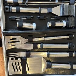 Barbecue set like new