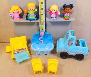 Fisher-Price Little People Lot