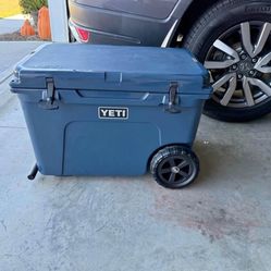 Yeti~Wheeled/Haul~Tundra~Cooler