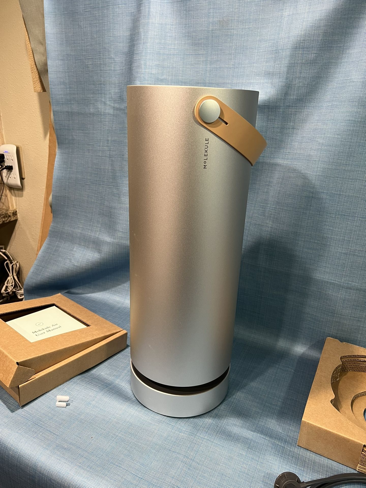 New Open Box Molekule One Air Purifier MH1-BBB-1