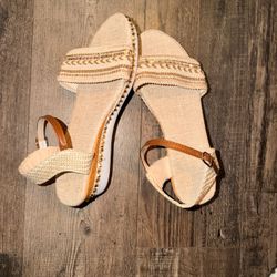Women’s Sandals 