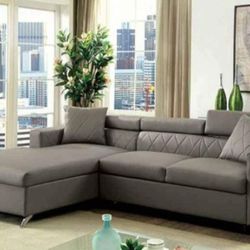 Brand New Gray Leatherette Sectional Sofa With Storage Chaise