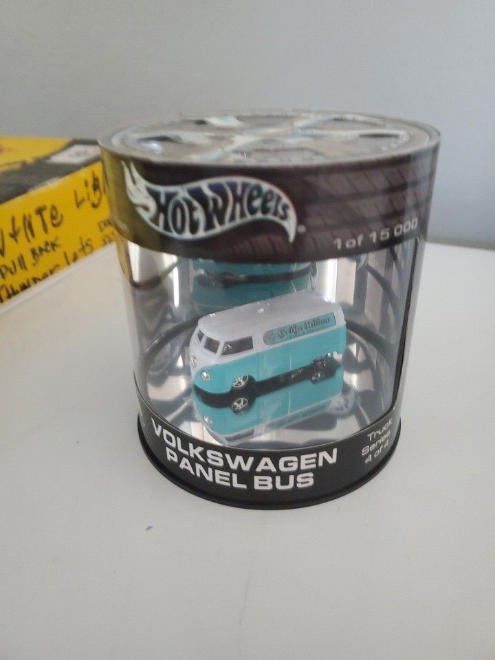 Hotwheels Volkswagen Panel Bus