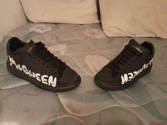 Great pair of shoe high quality ......size 11