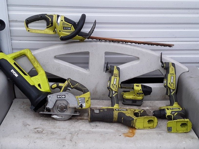 Ryobi Tools
