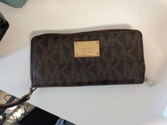 Never used Michael Kors Wallet
