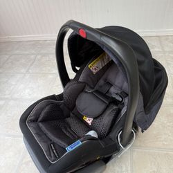 Graco Snugride Snuglock 35