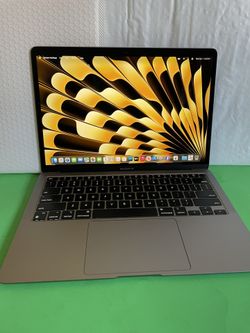 Apple MacBook Air 13 (2020 Model/ M1 chip) 8GB Memory 128GB storage great laptop  