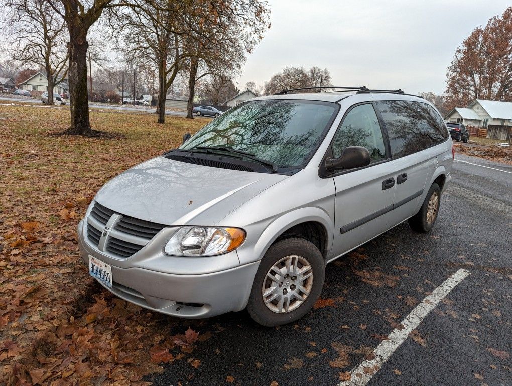 2005 Dodge Grand Caravan