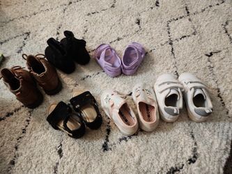 Girls Shoes Size 5