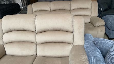 RECLINING SOFA AND LOVE SEAT 4 recliners $1,000 (was $1,699) pick up can  deliver