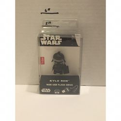 Rare HTF Star Wars Kylo Ren 16GB Flash Drive
