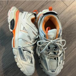 balenciaga track runner