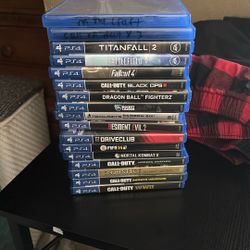 PS4 Games Well Taken Care Of No Scratches On Discs Whatsoever 