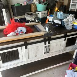 breakfast Bar/Entry Table $100